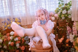 七七娜娜子 普利茅斯女仆 [40P-305MB]
