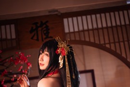结婚时候的 Zyra秋 美极了