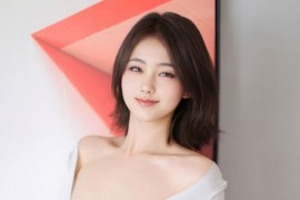 [秀人网] 2025.03.14 NO.10021 小橘子orange 灰色日常服[78P/681MB]