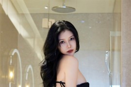 [秀人网] 2023.11.01 No.7593 尹甜甜 黑橙拼色吊带短裙[72P/697MB]