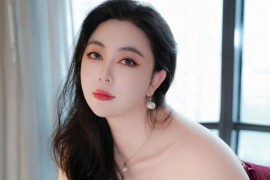 [秀人网] 2024.11.05 NO.9393 风景尤美 红情趣[79P/749MB]