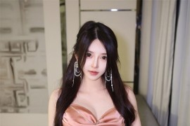 [XIUREN绣人网] 2023.06.30 No.7000 玉兔miki 淡朱红色连衣裙[89P/930MB]