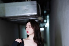 [秀人网] 2024.09.10 NO.9137 梦心玥 深灰色吊带短裙[88P/664MB]