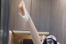 【微-密】葛征GEZHENG-护士白丝袜[17P1V-185M]