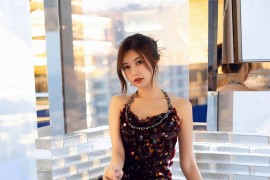 [秀人网] 2023.11.17 No.7679 绮里嘉ula 红色长裙[99P/912MB]