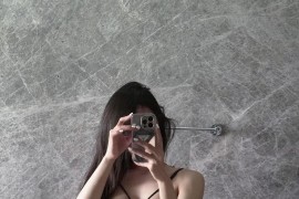 【微密】金希儿Cindy-熟女御姐配黑丝[19P3V-70MB]