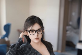 [秀人网] 2024.08.16 NO.9026 娜娜子yy 黑色OL服[82P/767MB]