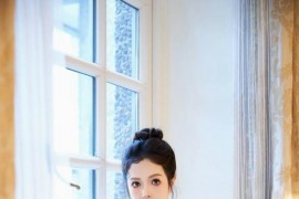 [秀人网] 2024.12.13 NO.9592 养乐多Doll 紫色服饰[53P/555MB]