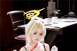 九柒喵 笑面教授ol制服 [53P-679MB]