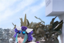 贞子蜜桃 碧蓝航线 柴郡泳装 [60P1V-1.19GB]