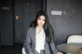 [秀人网] 2024.11.28 NO.9515 麦田 灰色OL职业装[88P/868MB]