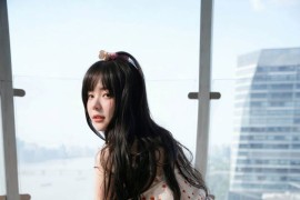 [秀人网] 2025.07.17 NO.10556 软情 波点吊带[78P/772MB]