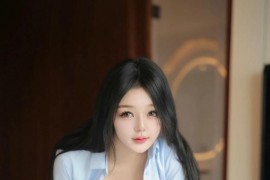 [秀人网] 2024.11.15 NO.9453 柚柚小奶瓶 深色OL制服[74P/753MB]