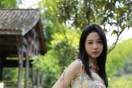 [秀人网] 2023.08.01 No.7169 糖豆sisi 白色带图案碎花裙[62P/691MB]