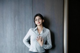 [秀人网] 2024.12.17 NO.9611 凯竹Quinn 浅色OL服[91P/713MB]