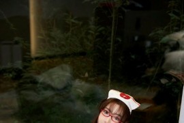 [秀人网] 2025.01.07 NO.9719 养乐多Doll 红色护士装扮[51P/502MB]