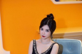 [秀人网] 2024.12.13 NO.9596 绮里嘉ula 深色制服[97P/839MB]