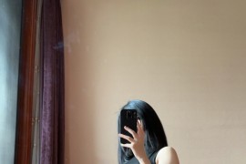 【微密】俏妞qiaoniuTT-国风黑丝开叉旗袍[30P-125MB]