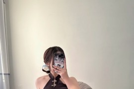 【微密】桃沢樱呀-蜜臀红丝 [30P8V-752MB]