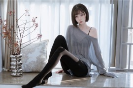 许岚LAN 半透毛衣 [40P-568MB]