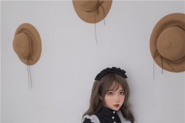 杏仁曲奇 眼镜娘高叉女仆 [35P-190MB]