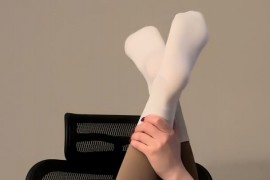 【微-密】保守的二舅妈-库里油亮丝[15P-18M]