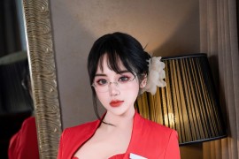 [秀人网] 2024.04.09 NO.8360 汐汐爱吃草莓 新人新气象[61P/595MB]