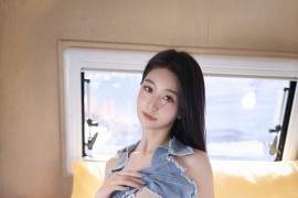 [秀人网] 2024.01.17 NO.7973 熊小诺 牛仔布短款上衣[81P/806MB]