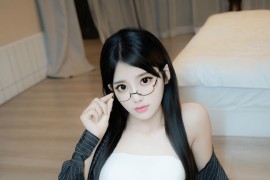 [秀人网] 2024.07.04 NO.8802 美少女@ 黑色OL服[83P/829MB]