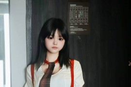 [秀人网] 2025.09.17 NO.10774 小泠 白色短款上衣[58P/582MB]