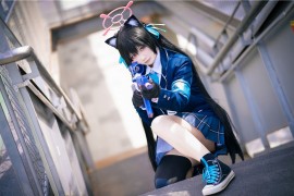 lunana 黑见芹香 [25P-154MB]