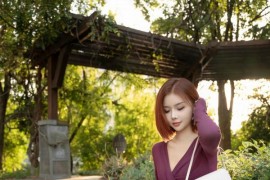 [秀人网] 2024.11.14 NO.9445 白芷yy 紫衣长裙[55P/595MB]