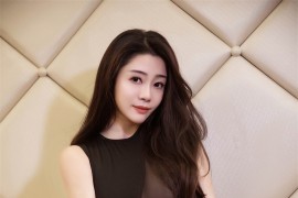 [XIUREN绣人网] 2023.07.03 No.7015 严利娅Yuliya 国风旗袍服[74P/754MB]