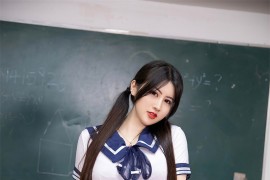 [秀人网] 2023.08.08 No.7200 诗诗kiki 学妹装扮白色上衣[81P/776MB]