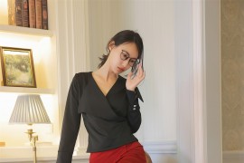 [秀人网] 2023.09.05 No.7336 lingyu69 性红色短裙[61P/580MB]