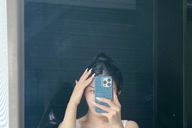 【微-密】金希儿Cindy-怼镜蜜桃 [50P5V-262M]