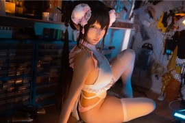 蠢沫沫 熊猫娘 [21P-233MB]