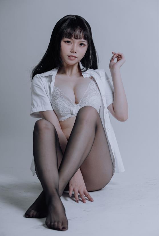 七月喵子 超清美图图集[45套][持续更新] 第6张