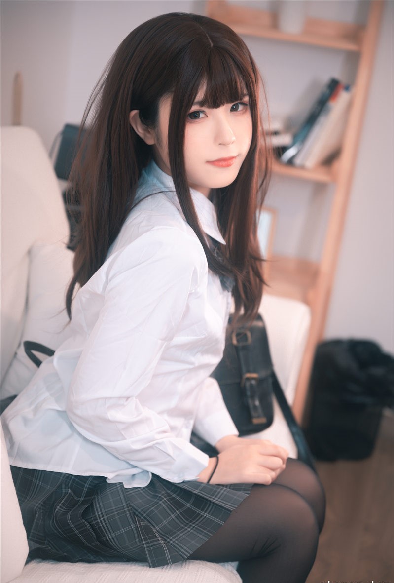 Quan冉有点饿 超清美图图集[27套][持续更新] 第4张