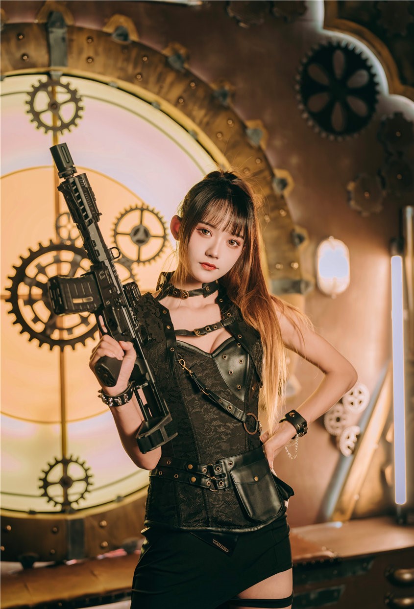 兔子Zzz不吃胡萝卜 潜入搜查 [29P-112MB] 第3张