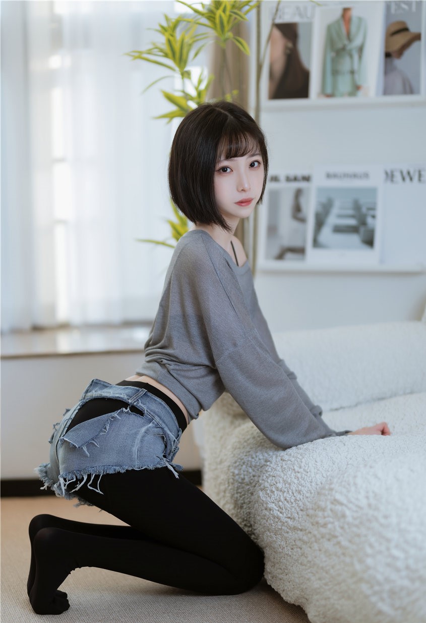 许岚LAN 半透毛衣 [40P-568MB] 第4张