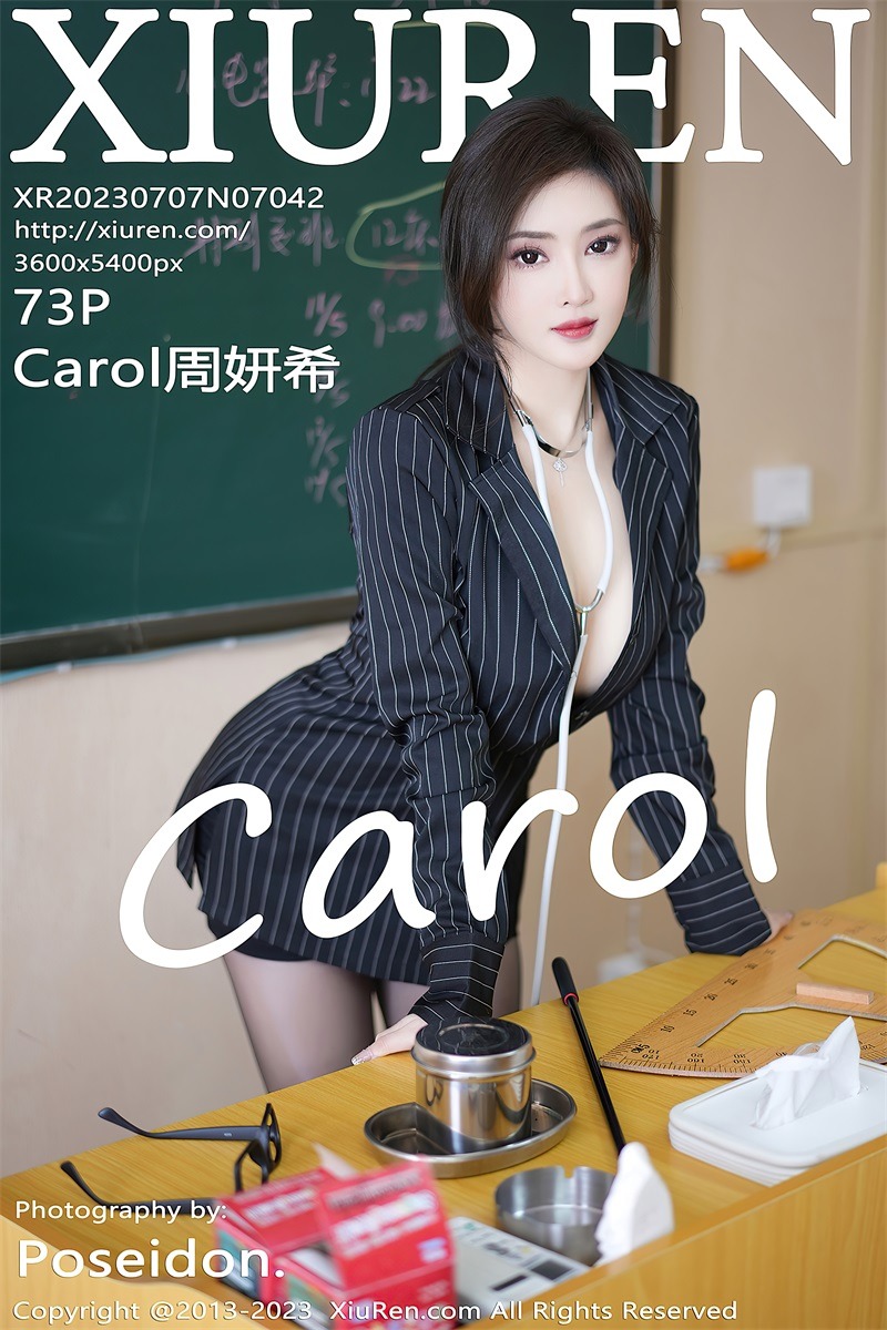 [XIUREN绣人网] 2023.07.07 No.7042 Carol周妍希 深色条纹服[74P/710MB] 第1张