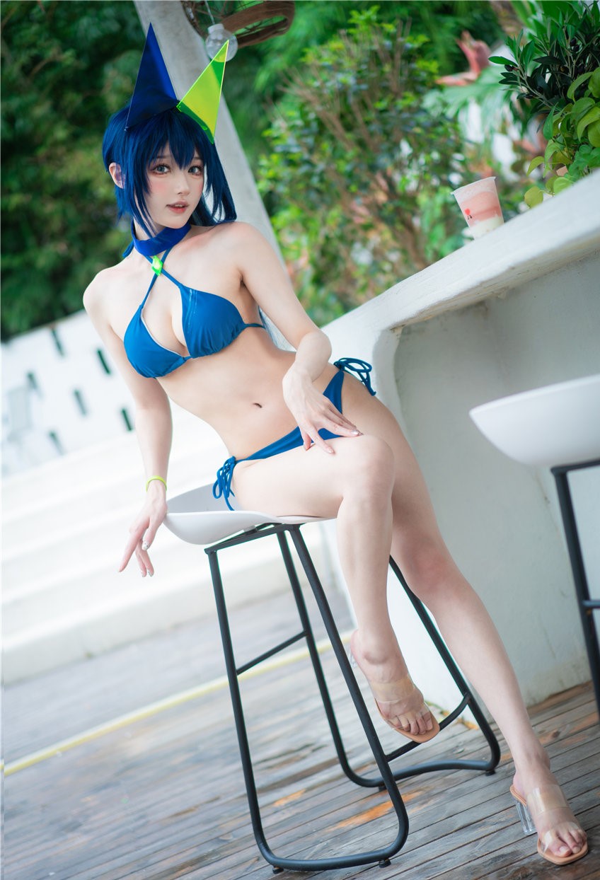 阿包也是兔娘 花园泳装[35P-306MB] 第1张