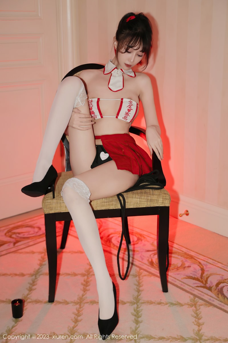 [秀人网] 2023.07.28 No.7154 玥儿玥er 白色丝袜[55P/539MB] 第1张