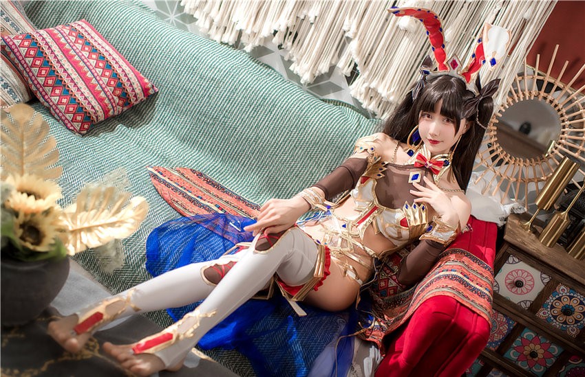 木绵绵OwO 伊什塔尔 [35P-473MB] 第1张