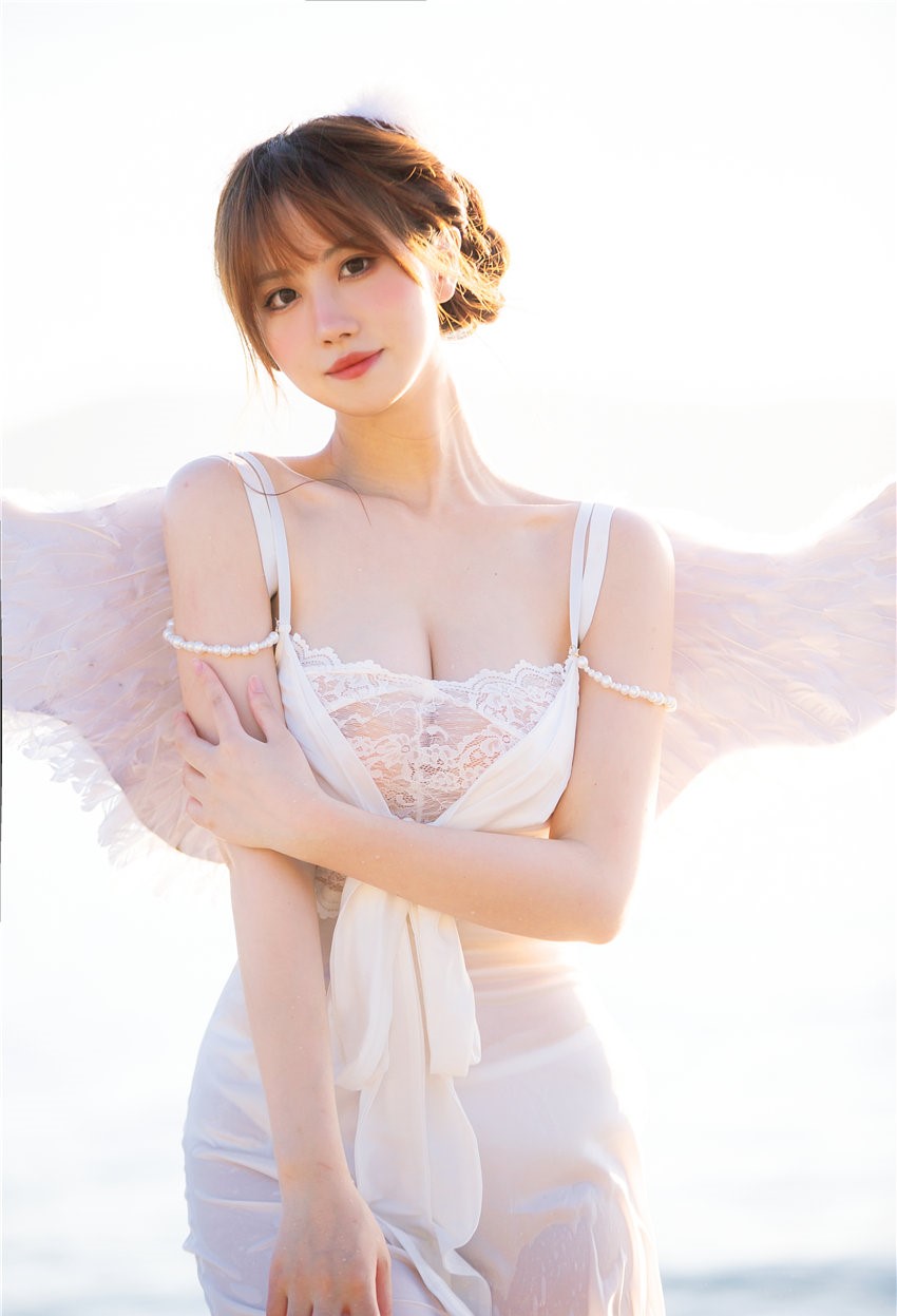 念雪ww 海边神明少女 [50P-507MB] 第3张