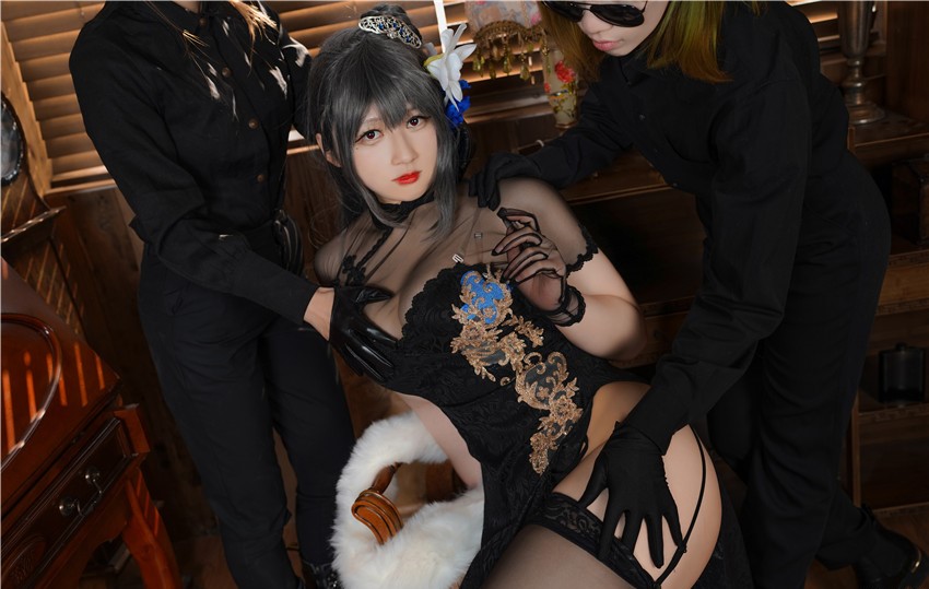 Zaya秋 路易九世旗袍 [25P-375MB] 第1张