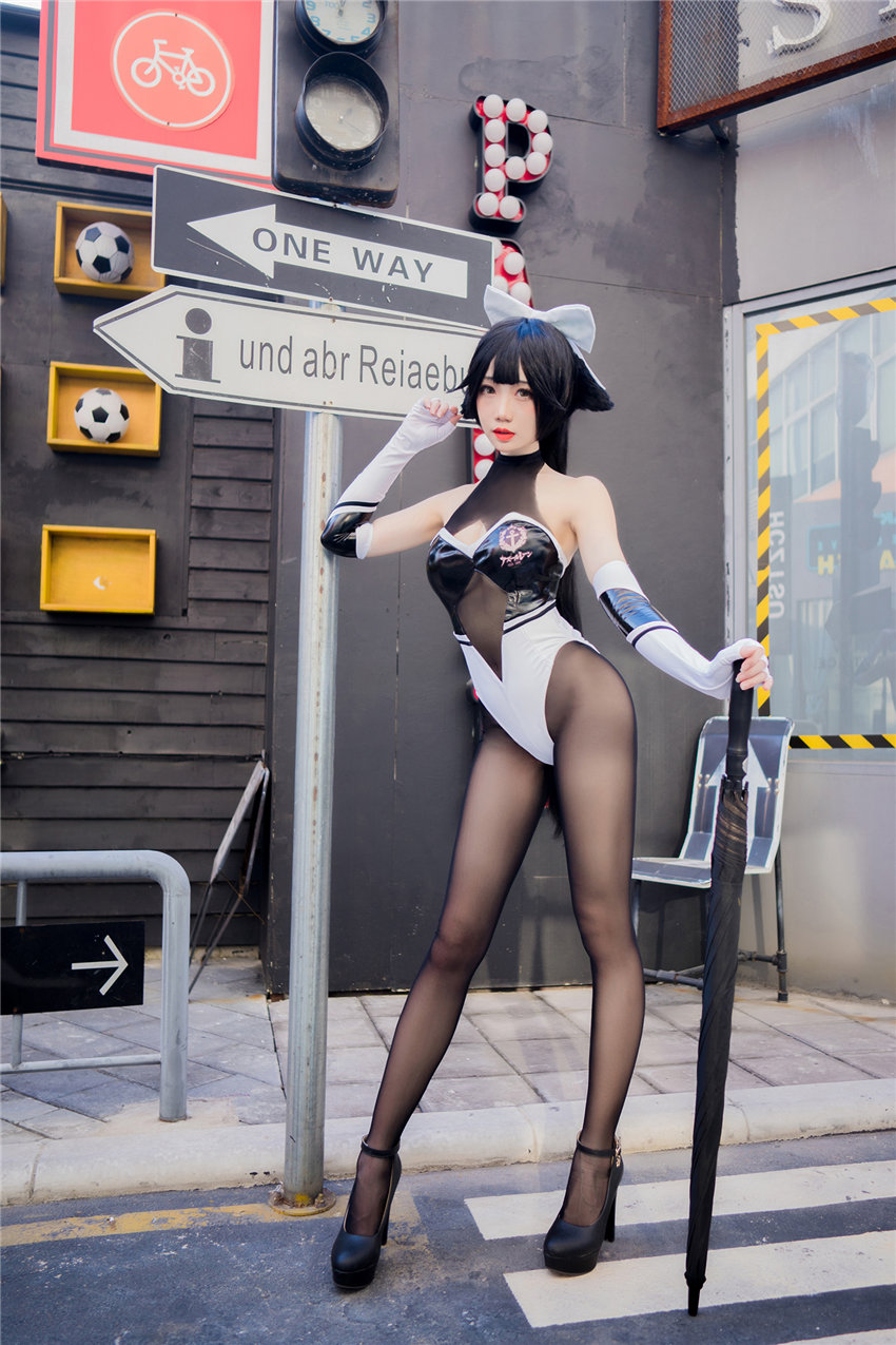 焖焖碳 高雄赛车娘 [23P-40MB] 第2张