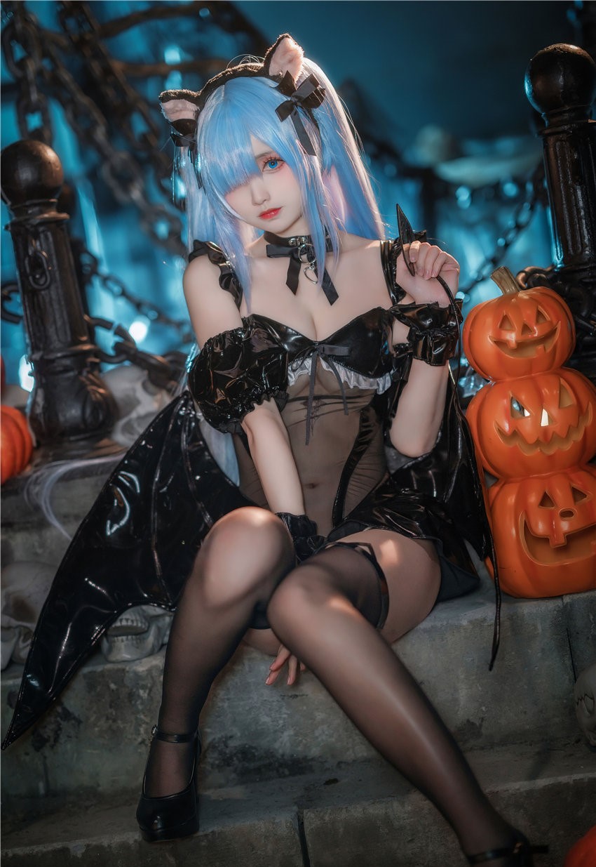 大大卷卷小卷 碧蓝航线雅努斯 万圣喵喵惊悚夜[18P-135MB] 第2张