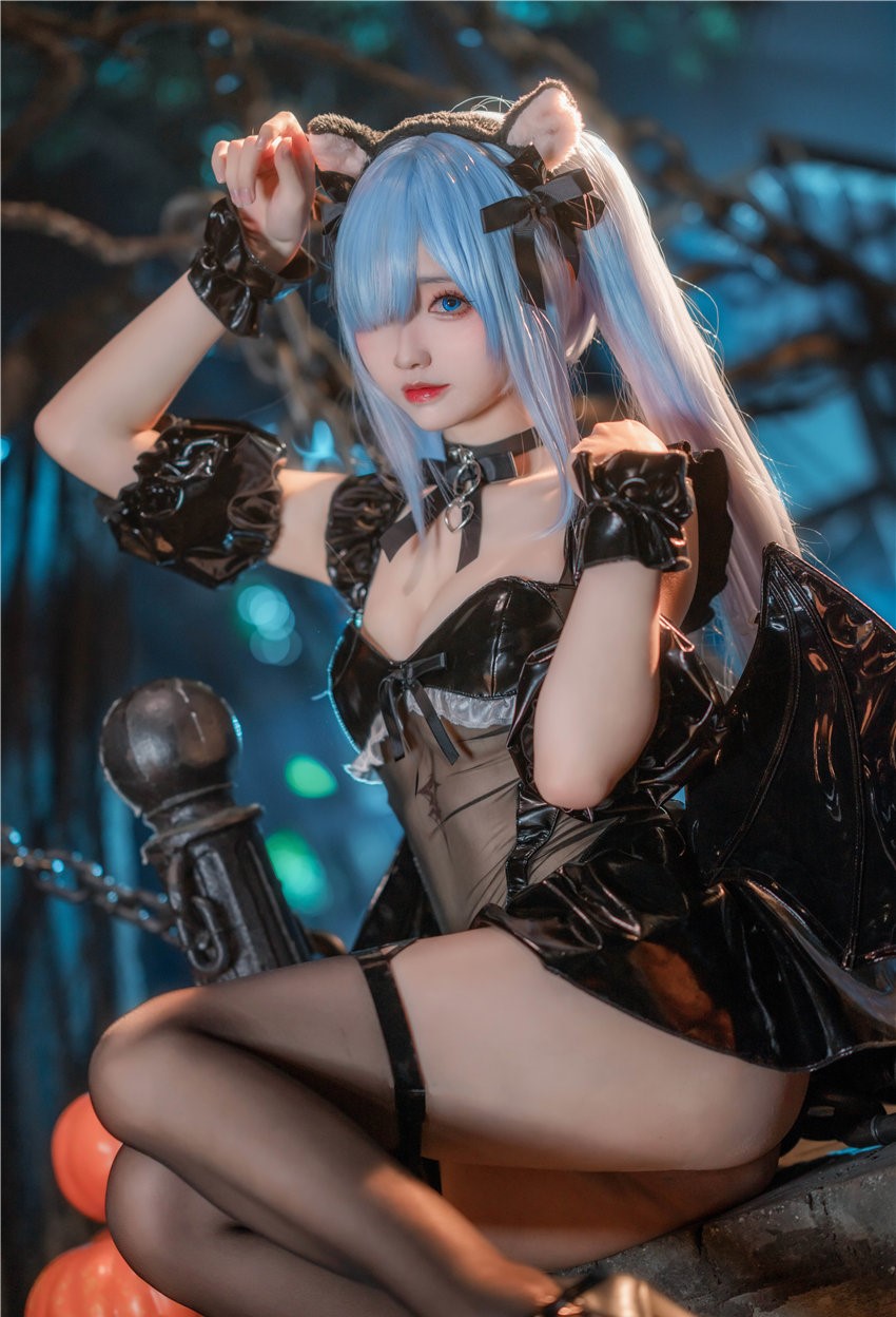 大大卷卷小卷 碧蓝航线雅努斯 万圣喵喵惊悚夜[18P-135MB] 第4张